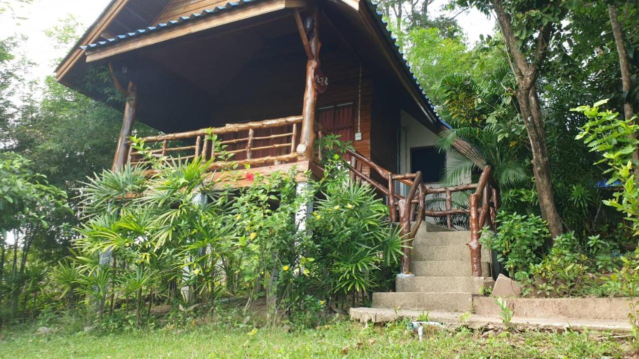 Esmeralda View Resort - Sha Extra Plus Ko Yao Yai Exterior photo